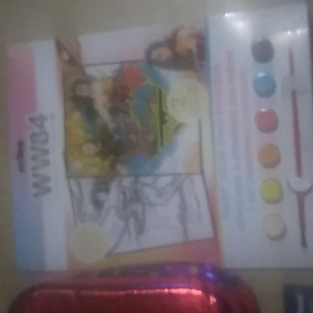 Wonder Woman Lunch box & paint book & Puzzle.. kids - Picture 5 of 8